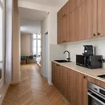 Chic Studio Apartment For 2 Near Bastille