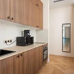 Chic Studio Apartment For 2 Near Bastille